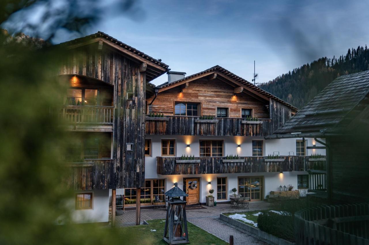 Sportony Mountain Lodges 拉维拉 外观 照片